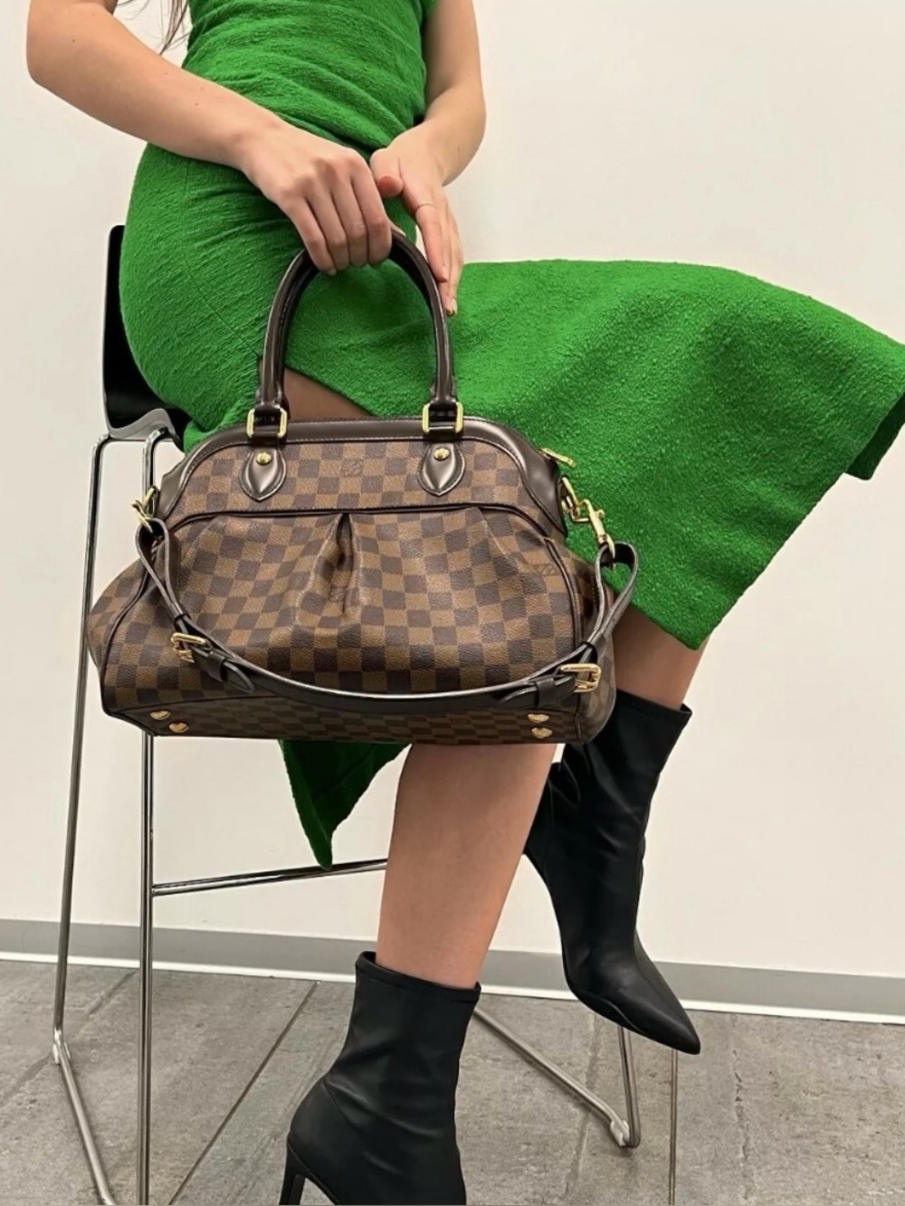 Louis Vuitton Trevi Purse